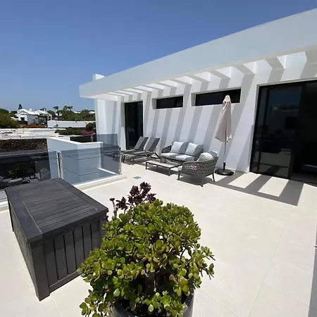 Lanz A Lot, Modern 3 Bed With Private Pool *
